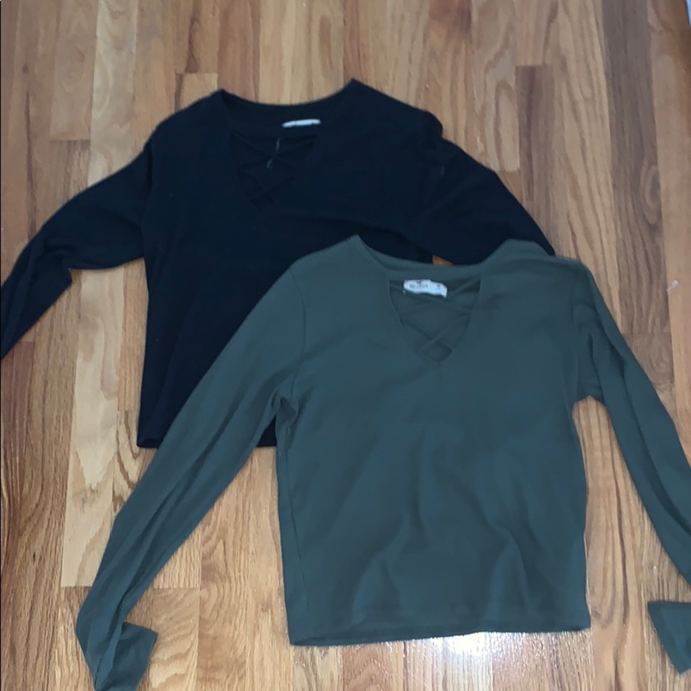 hollister cross front top (set of 2)